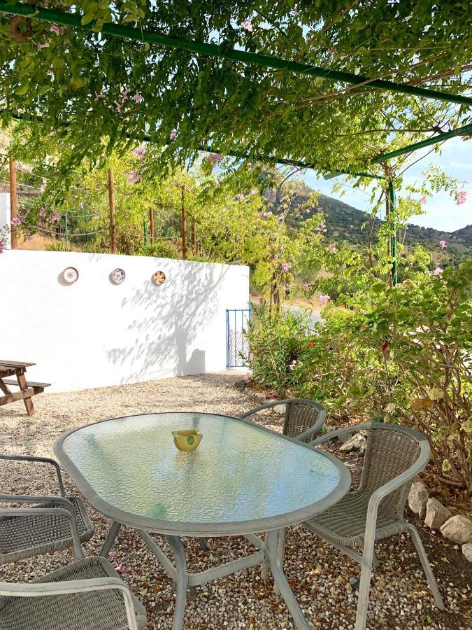 La Casita Blanca- La Almona Chica Guest House El Chorro Exterior foto